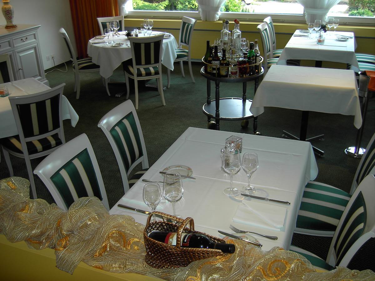 Hotel Restaurant Kloesterli Pieterlen Exterior foto