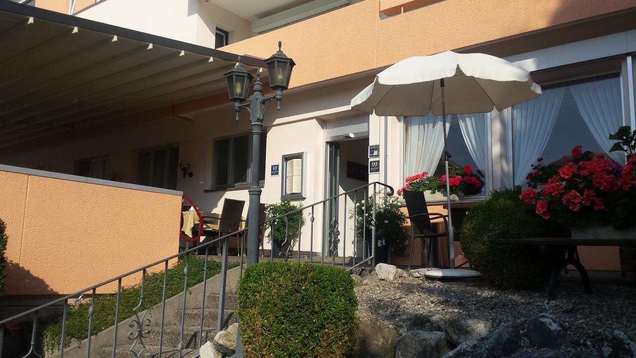 Hotel Restaurant Kloesterli Pieterlen Exterior foto
