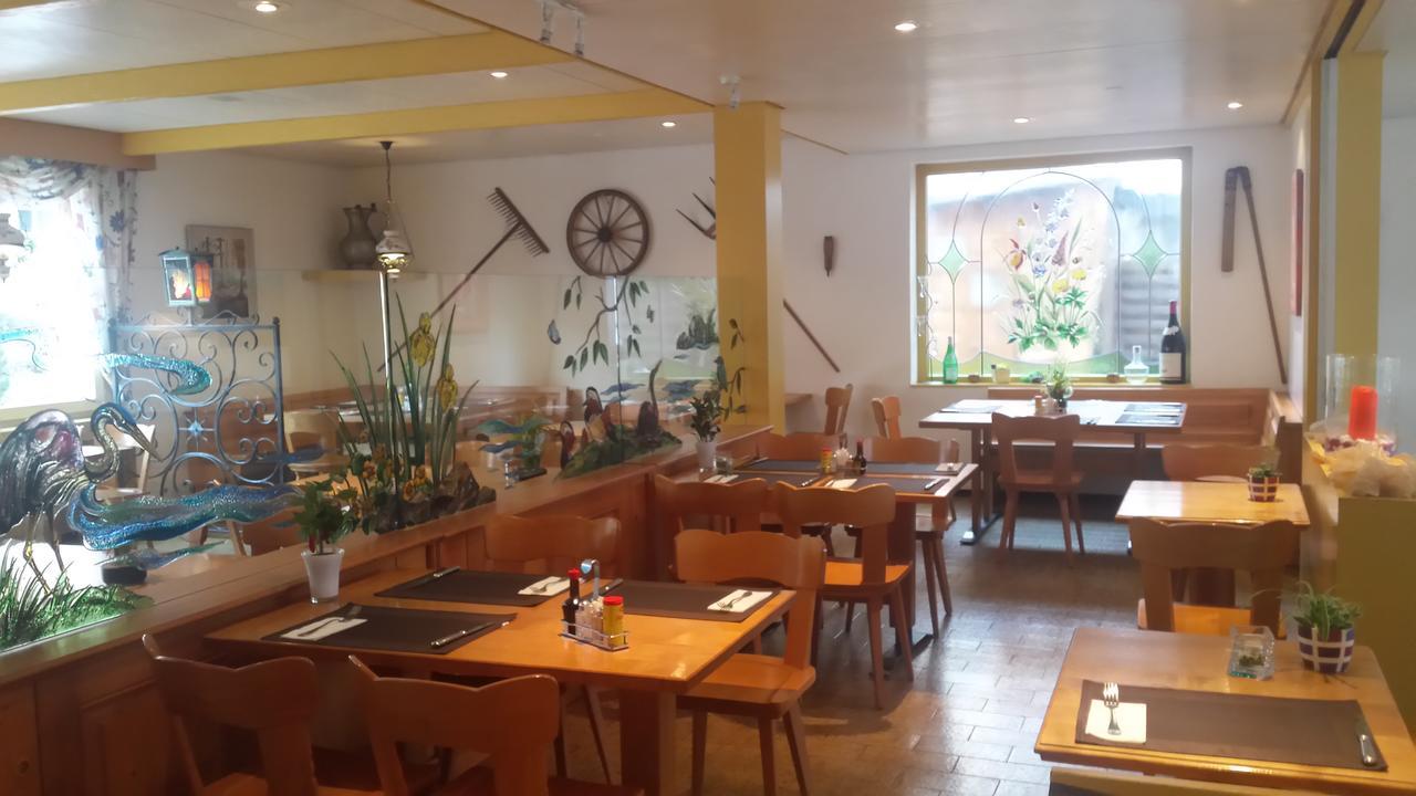 Hotel Restaurant Kloesterli Pieterlen Exterior foto