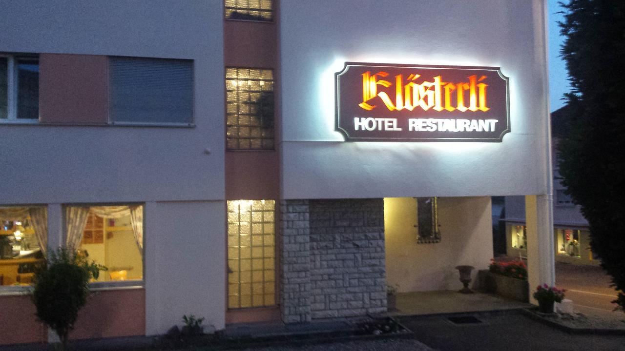 Hotel Restaurant Kloesterli Pieterlen Exterior foto